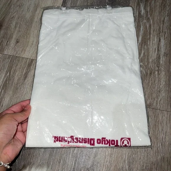 Disney Castle Rare NWT Tokyo, Japan One Stitch Vintage T shirt Size Medium - Picture 3 of 4